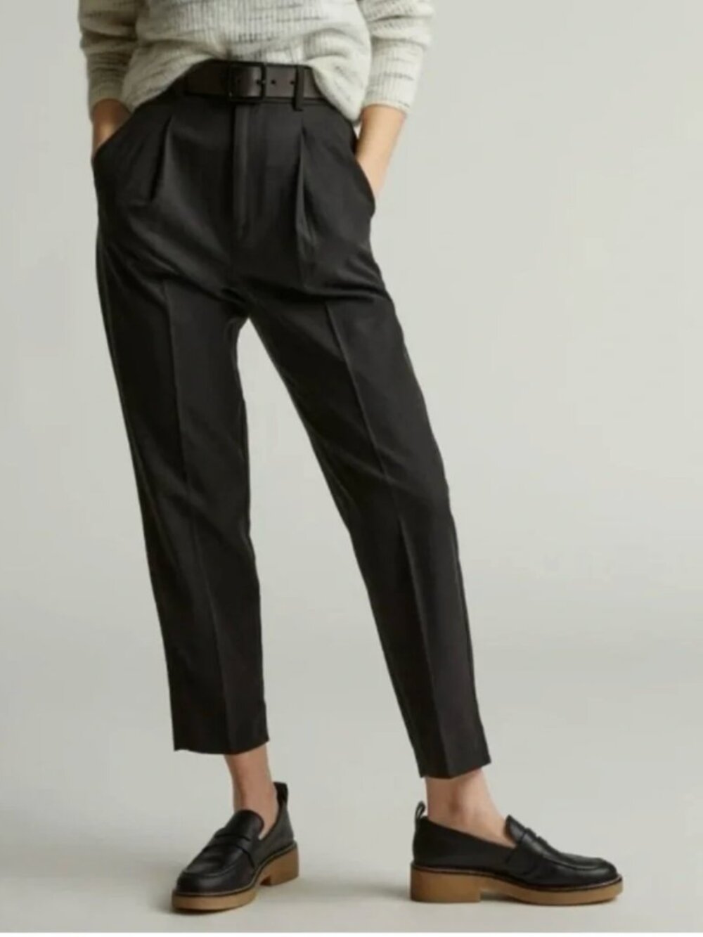 Everlane Women's Pant The Tencel Way-High Taper Pant Black Size 0